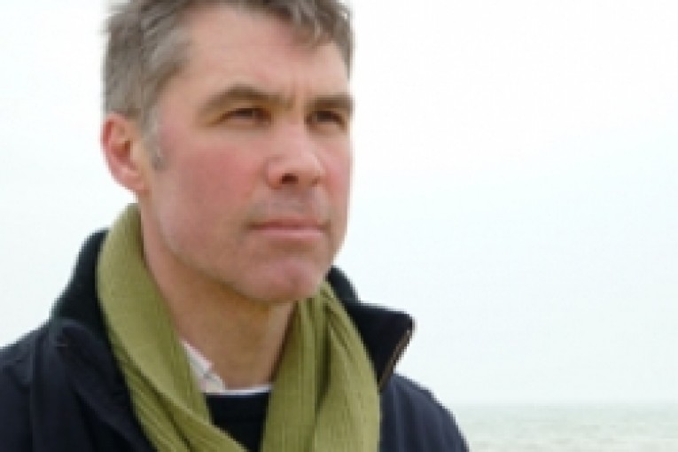 croppedimage250250-Chris-Hamilton-2014