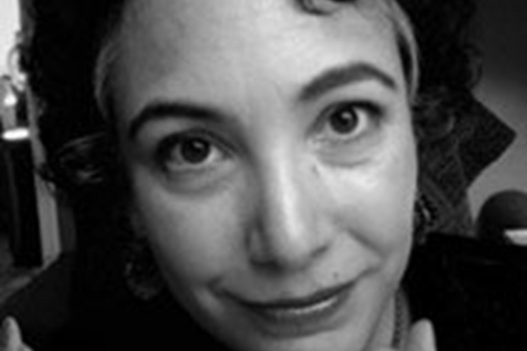 x36722-Charlotte-Saenz-Detail-1200